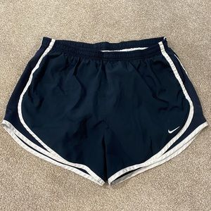 Nike Women’s running dry fit shorts Size M